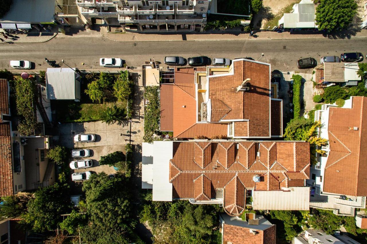 Villa Velzon Guesthouse Budva Exterior photo